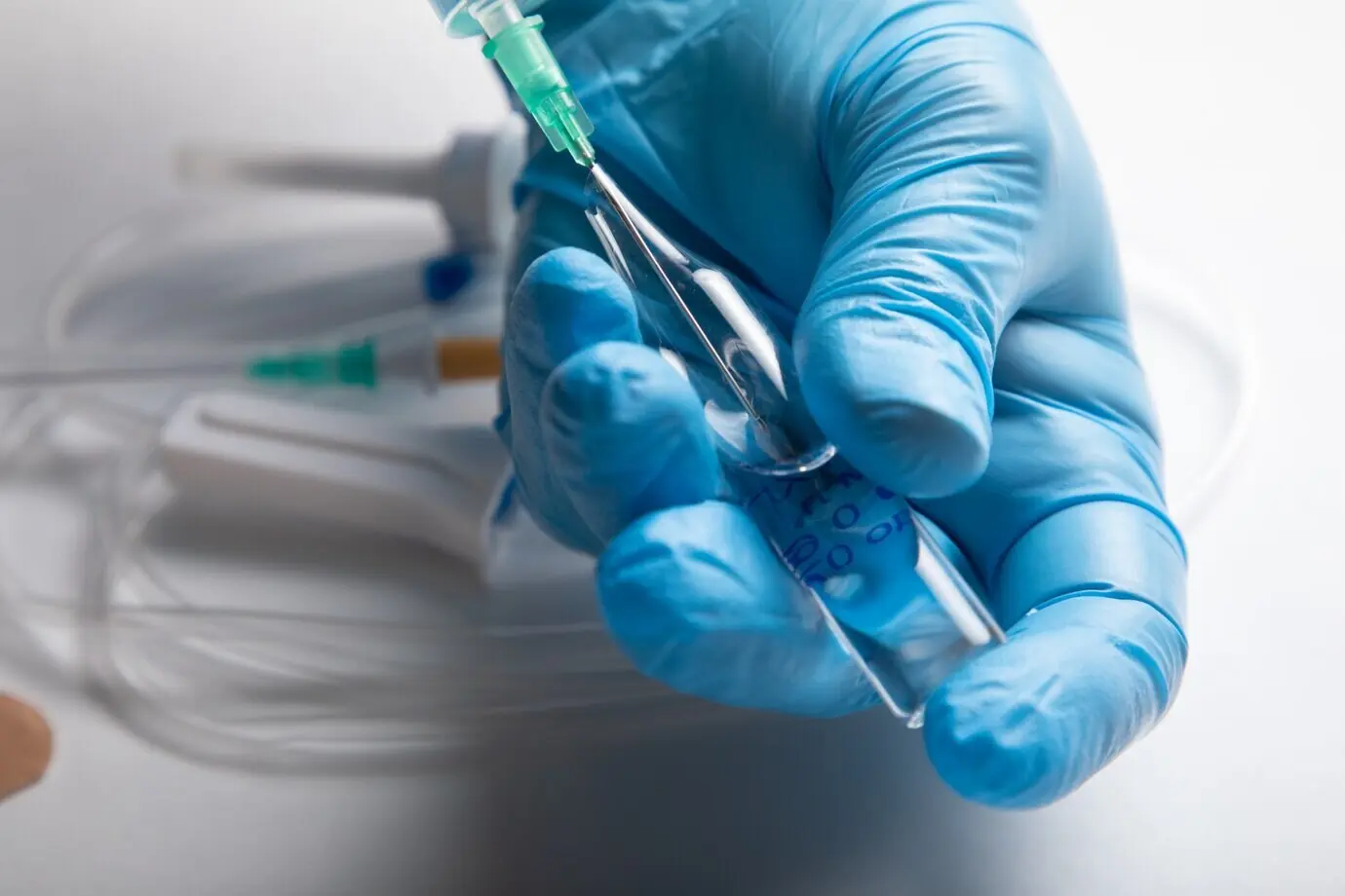 Пожалуйста, пришлите исходное описание «Medical equipment», которое нужно перефразировать на русском языке.